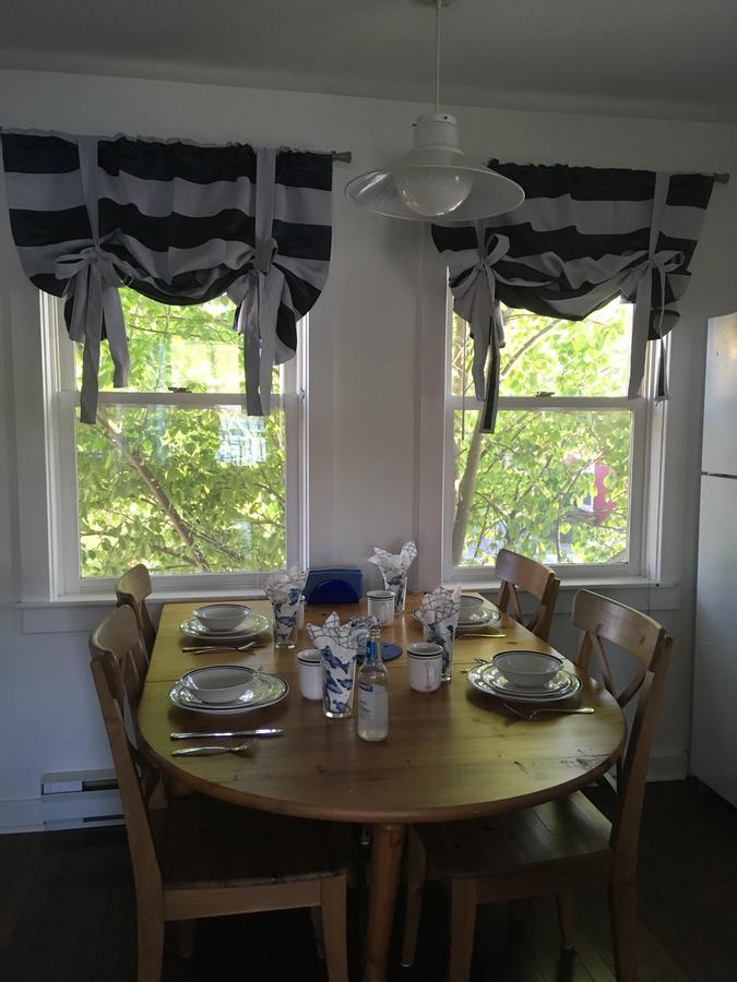 Mahone Bay Beach House Екстер'єр фото